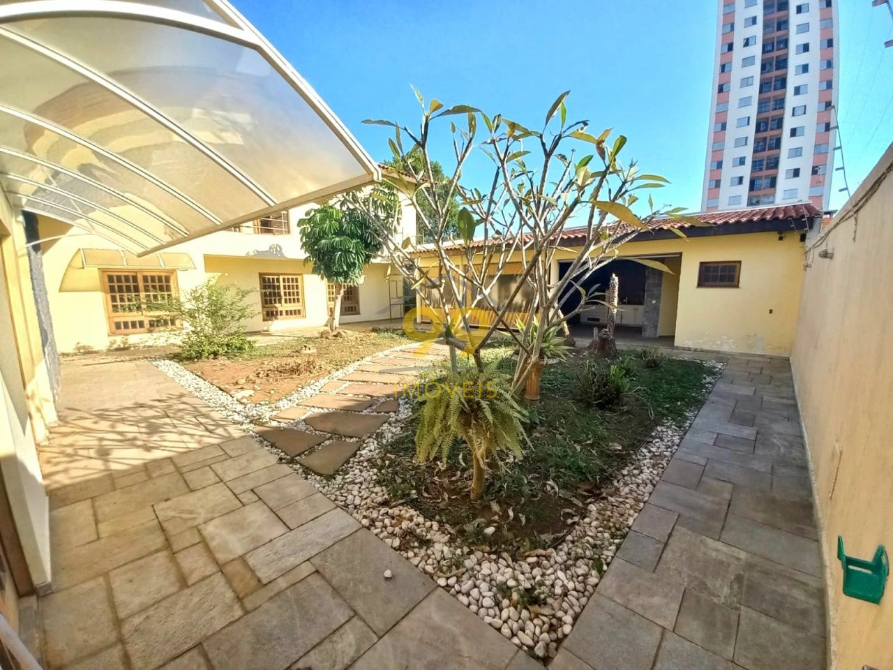 Condomínio para Venda - Jardim Campo Grande