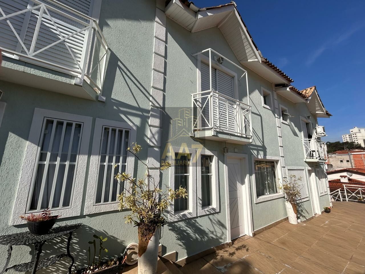 Condomínio para Venda - Jardim Bonfiglioli