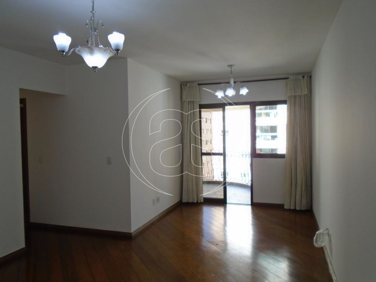 Foto 2 - AS45389