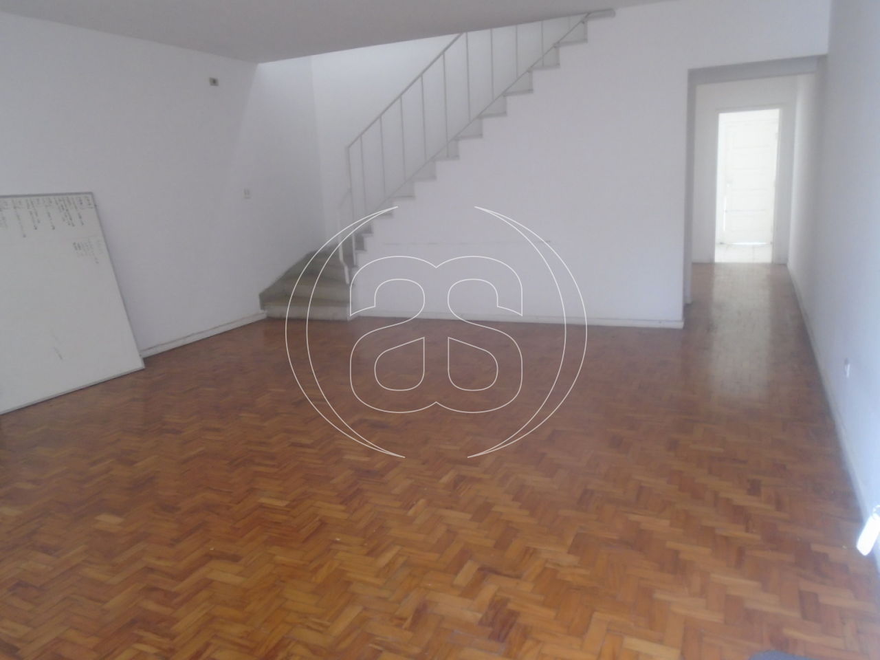 Foto 2 - AS46257
