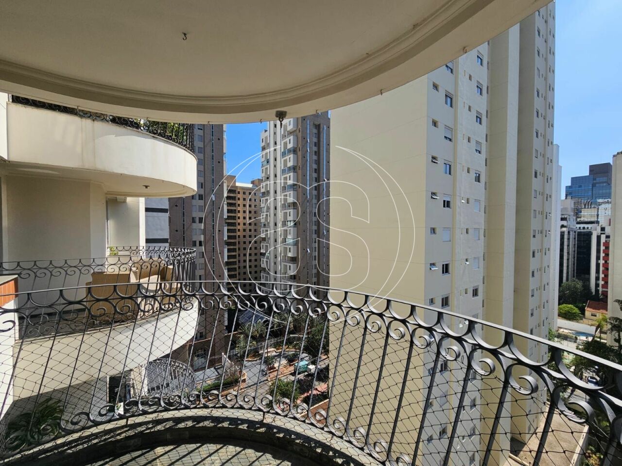 Foto 2 - AS69617