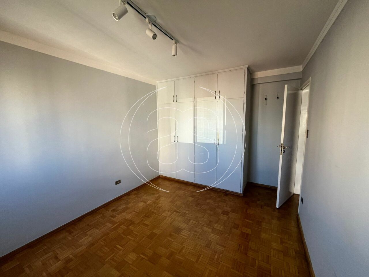 Foto 9 - AS70009