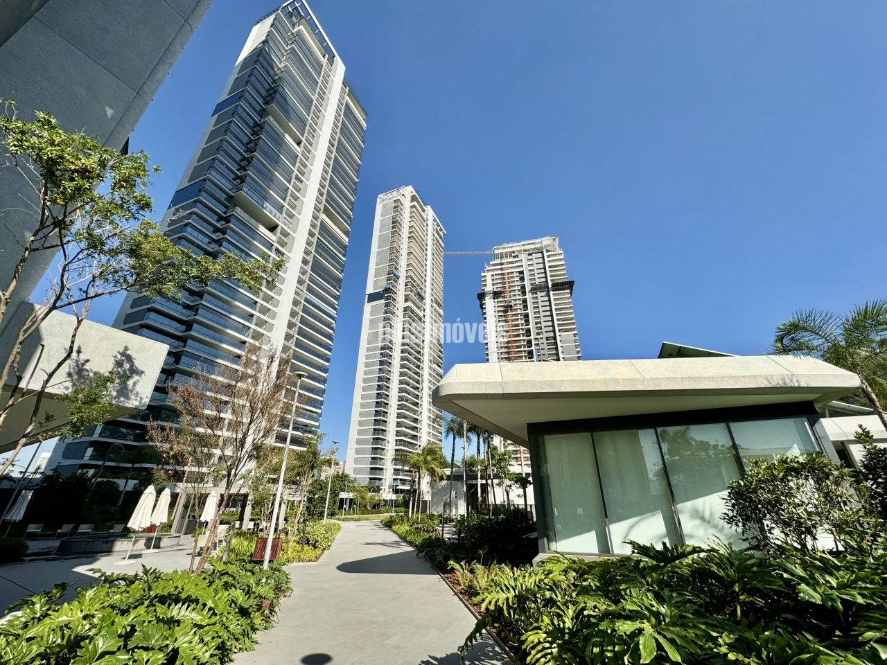 Apartamento, 3 quartos, 186 m² - Foto 4