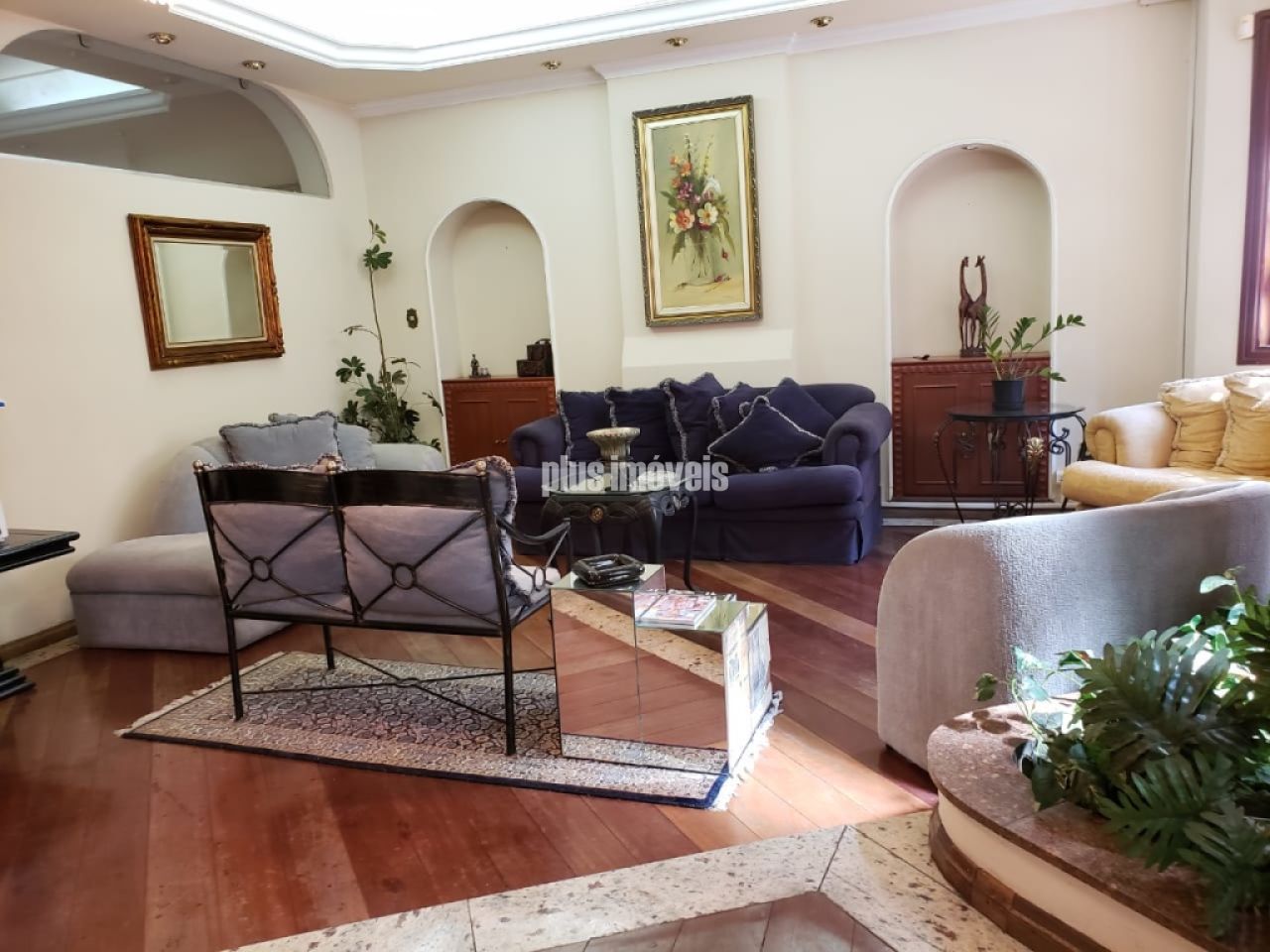 Casa, 4 quartos, 310 m² - Foto 1
