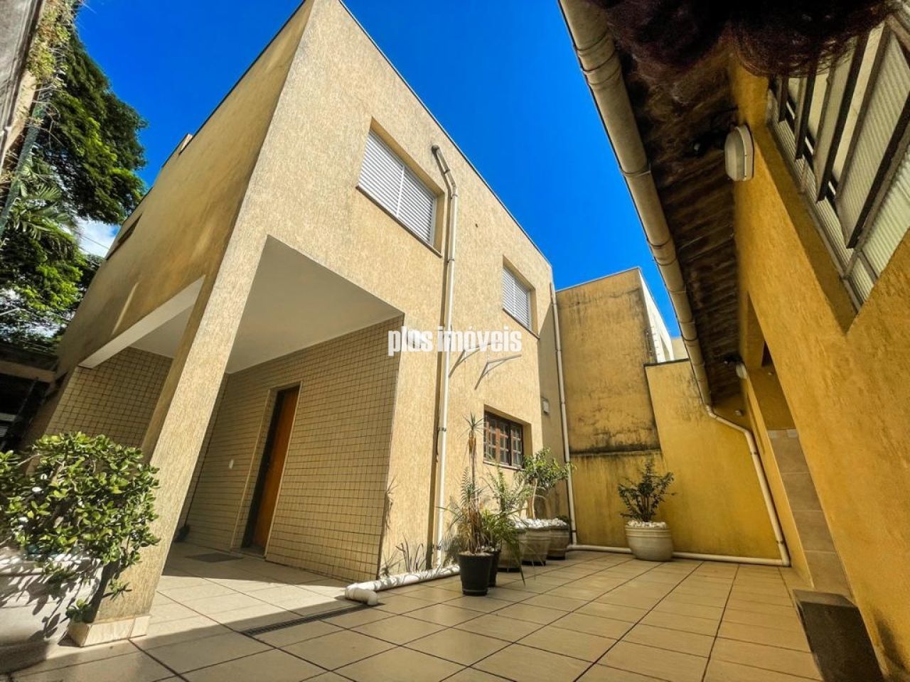 Casa, 3 quartos, 200 m² - Foto 1