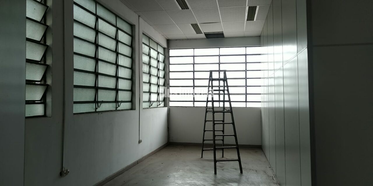Depósito-Galpão-Armazém à venda, 870m² - Foto 9