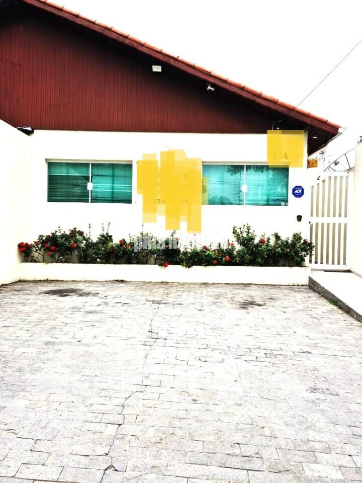 Casa à venda com 6 quartos, 128m² - Foto 4