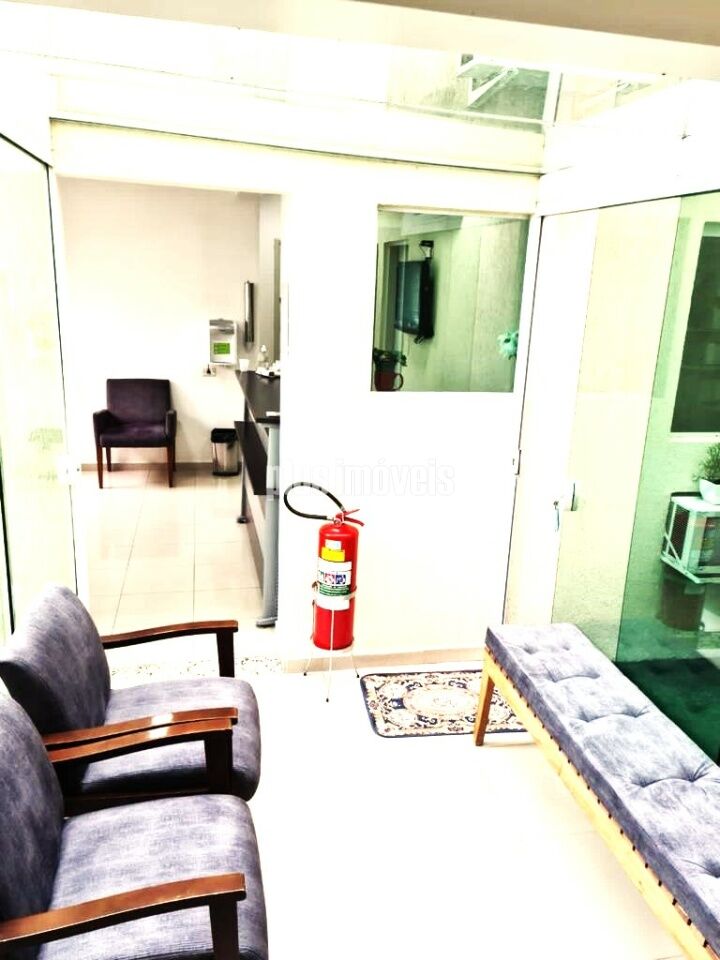 Casa à venda com 6 quartos, 128m² - Foto 13