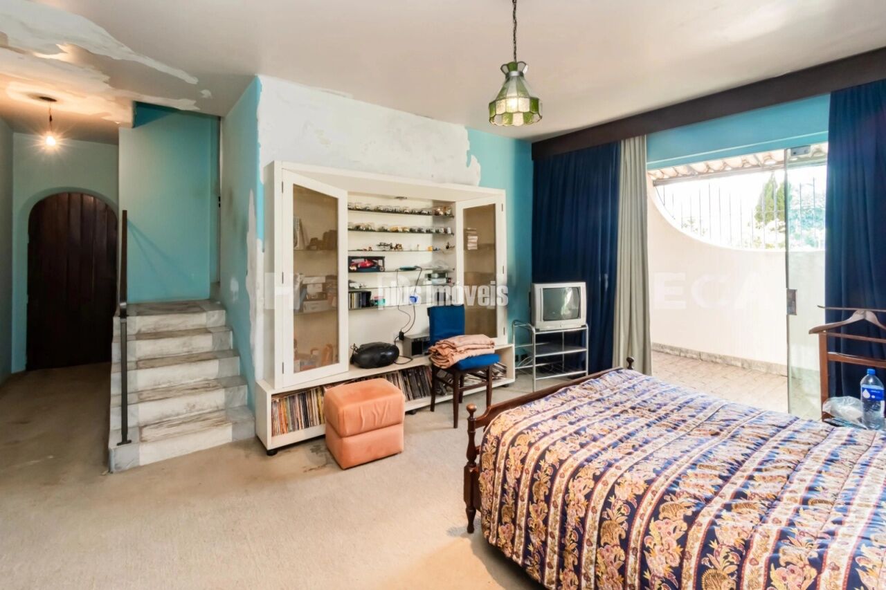 Casa à venda com 6 quartos, 540m² - Foto 9