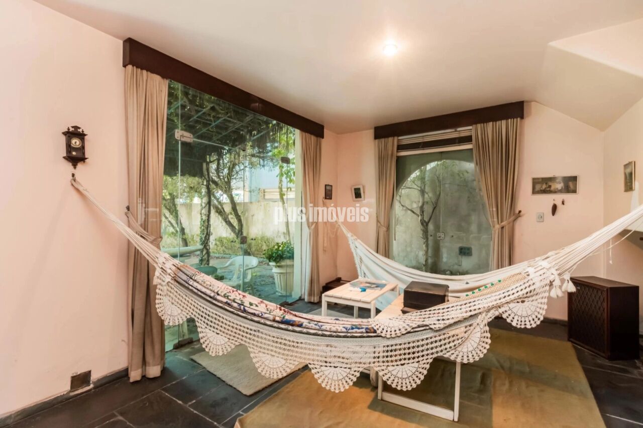 Casa à venda com 6 quartos, 540m² - Foto 5