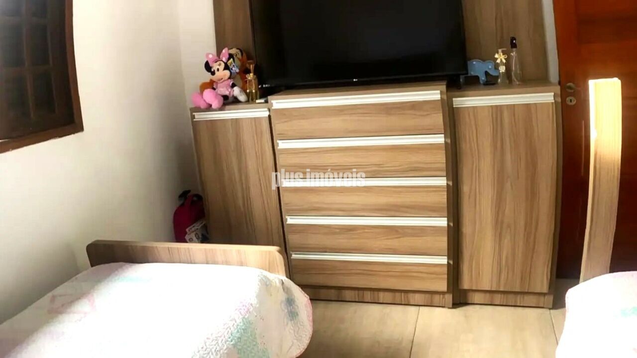 Casa, 3 quartos, 232 m² - Foto 25