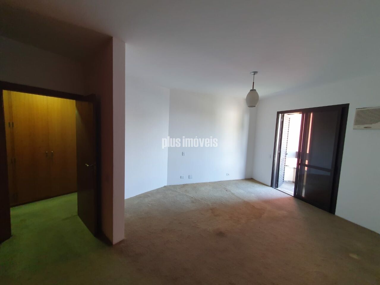 Apartamento à venda com 4 quartos, 251m² - Foto 11