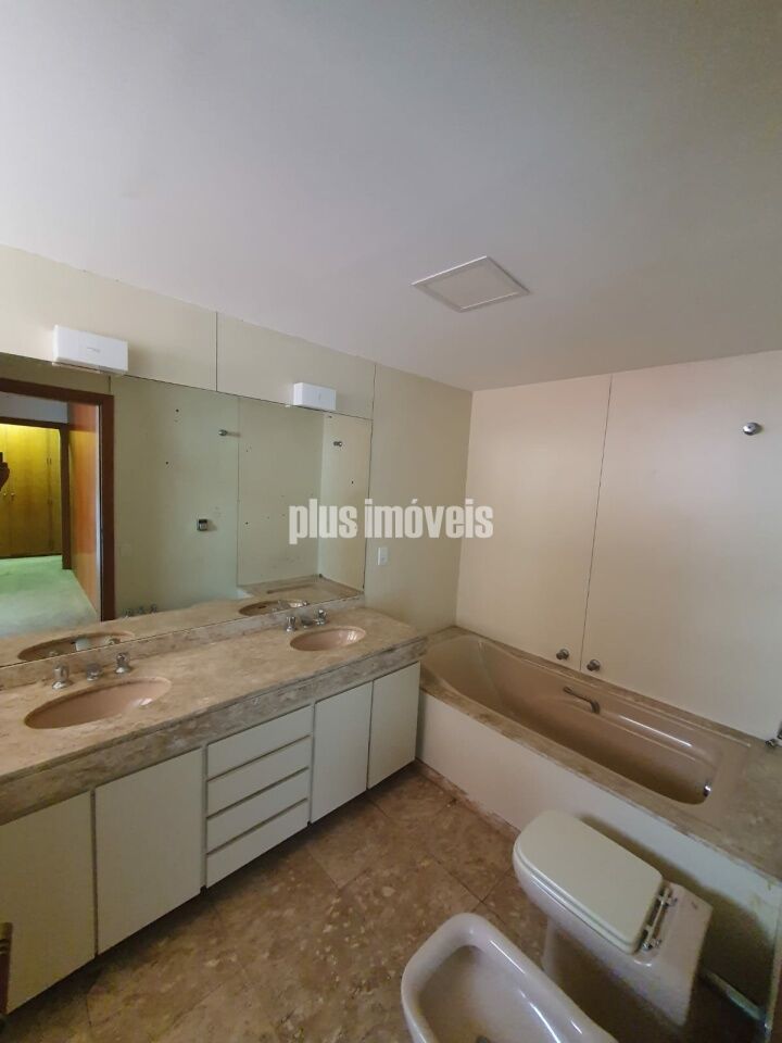 Apartamento à venda com 4 quartos, 251m² - Foto 9
