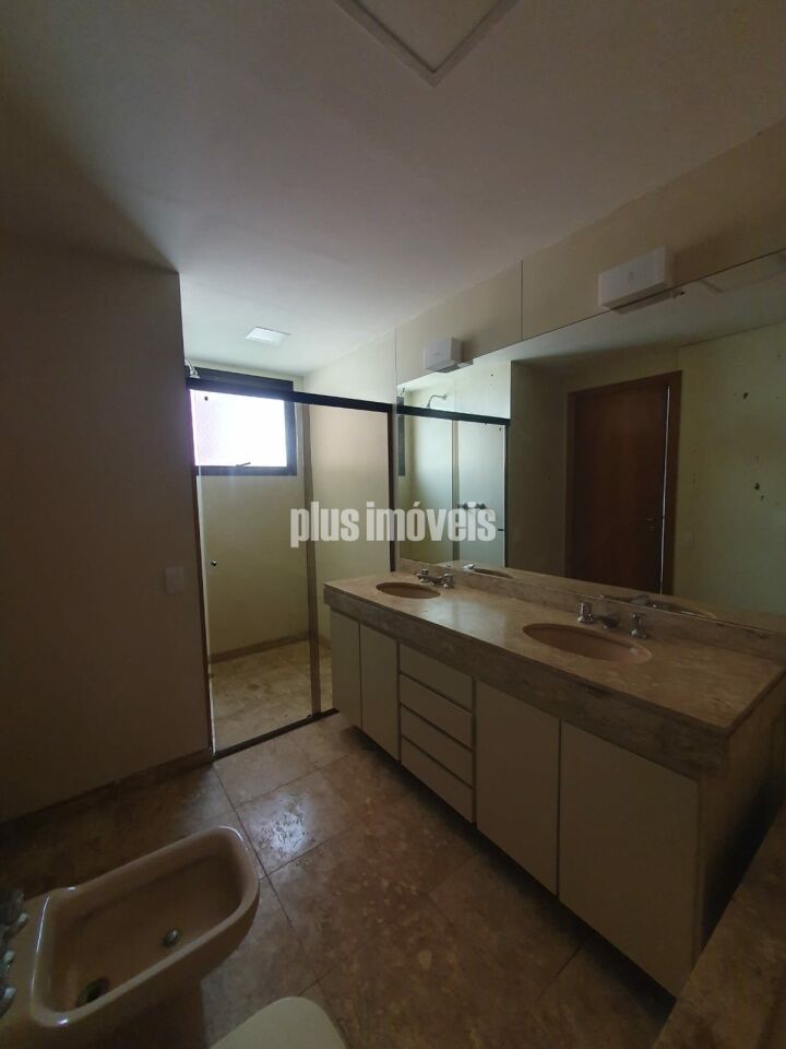 Apartamento à venda com 4 quartos, 251m² - Foto 10