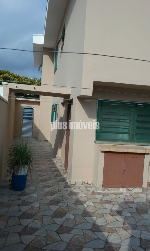Casa à venda com 3 quartos, 280m² - Foto 24