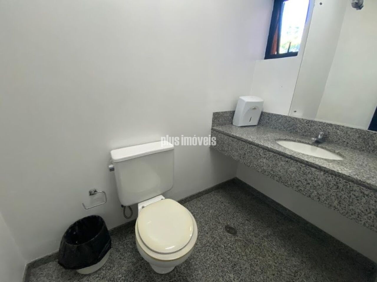 Casa Comercial à venda com 4 quartos, 400m² - Foto 18