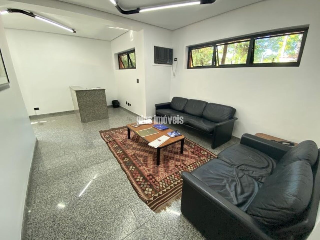 Casa Comercial à venda com 4 quartos, 400m² - Foto 3