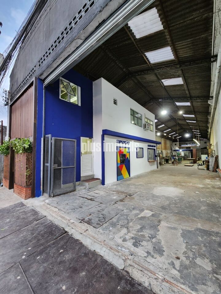 Depósito-Galpão-Armazém à venda, 640m² - Foto 3