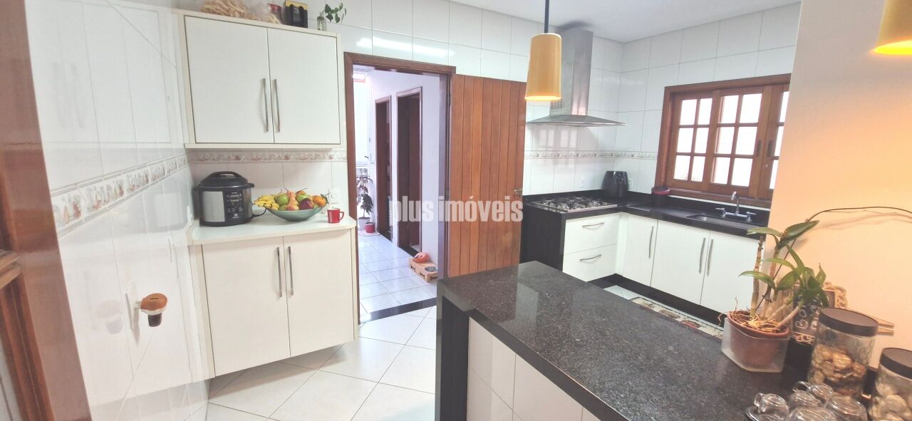 Casa, 4 quartos, 185 m² - Foto 11