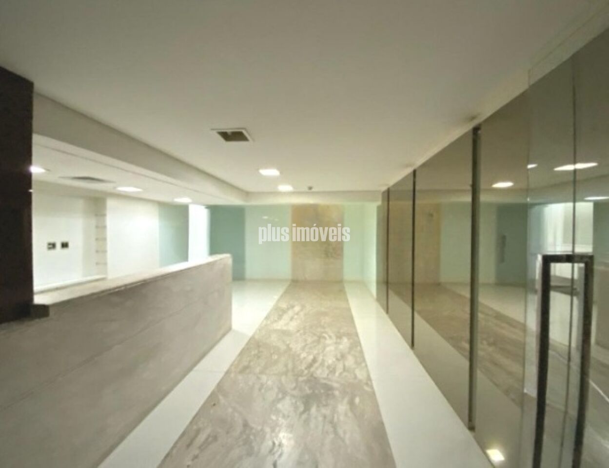 Loja-Salão, 586 m² - Foto 1