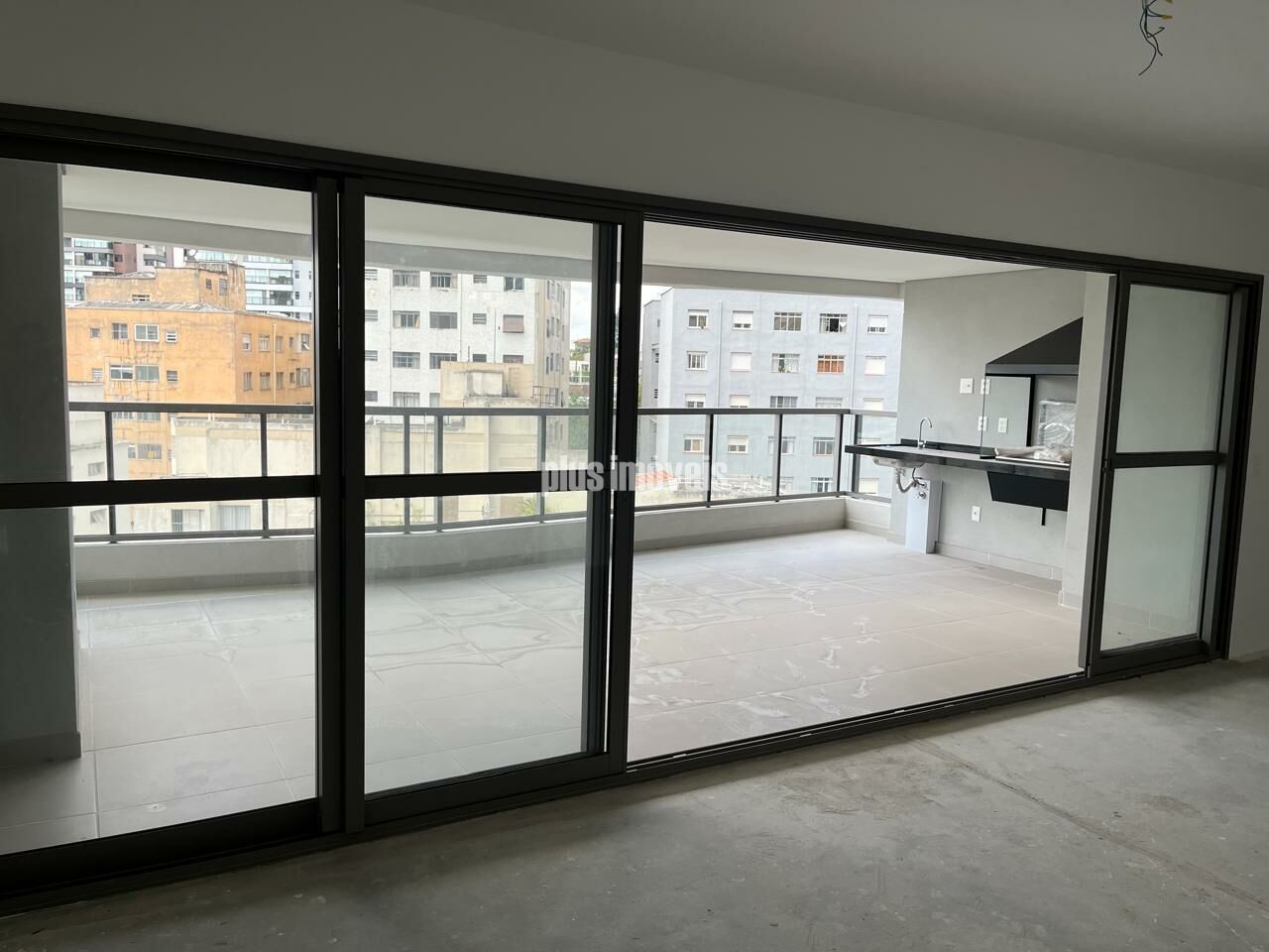 Apartamento, 3 quartos, 176 m² - Foto 1
