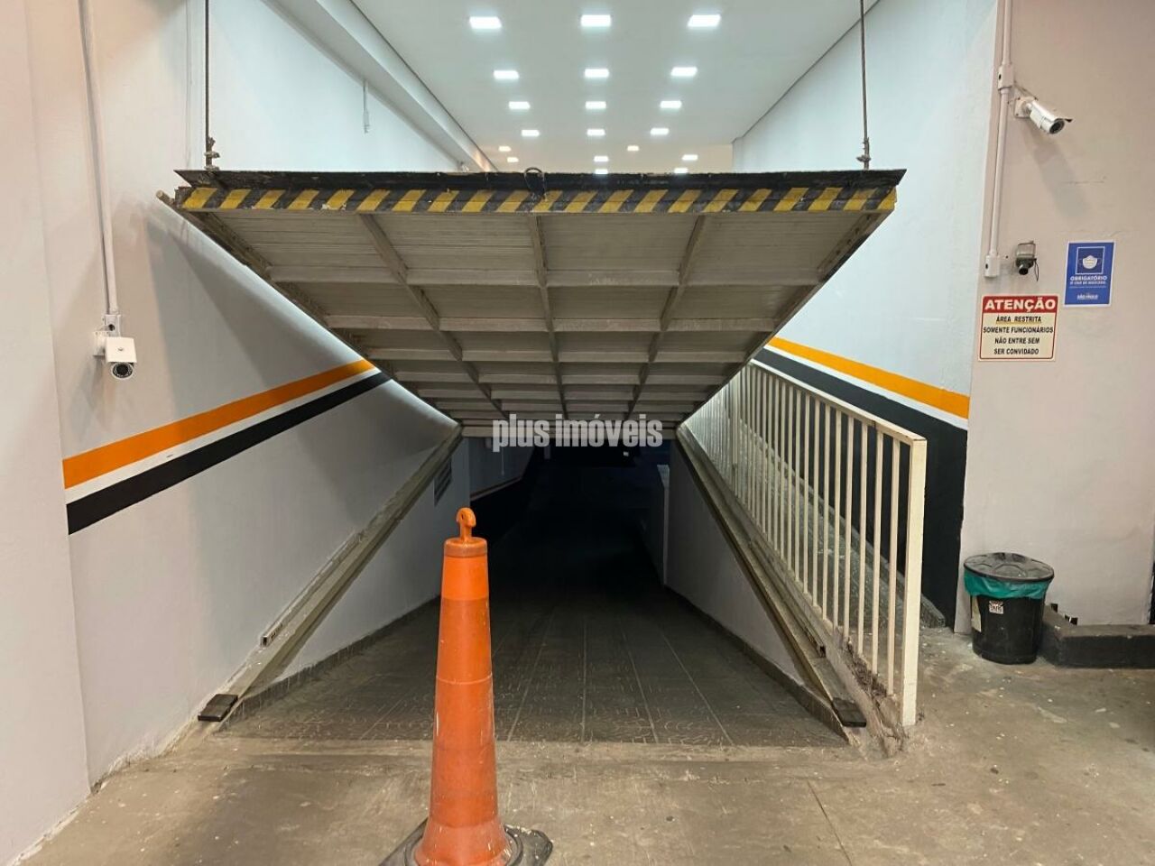 Depósito-Galpão, 1360 m² - Foto 9