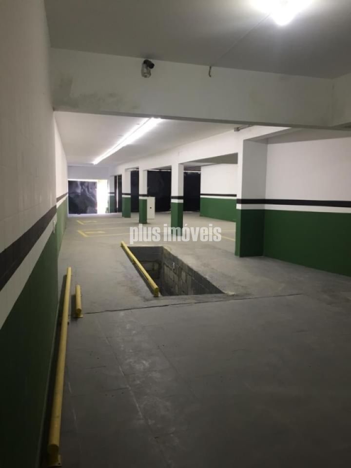 Casa Comercial à venda com 10 quartos, 500m² - Foto 5
