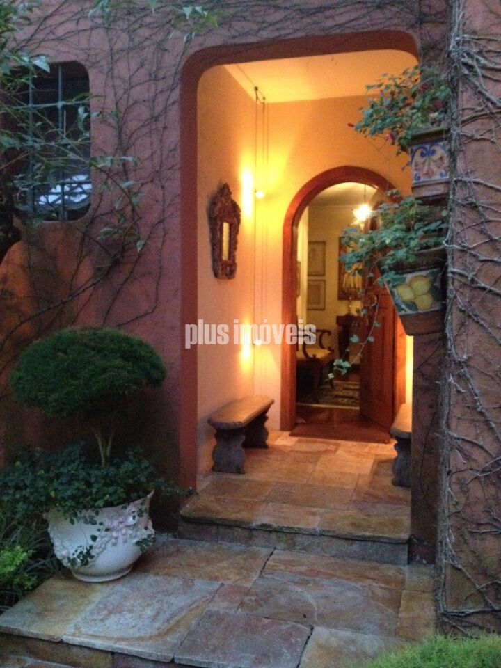 Casa à venda com 4 quartos, 411m² - Foto 15