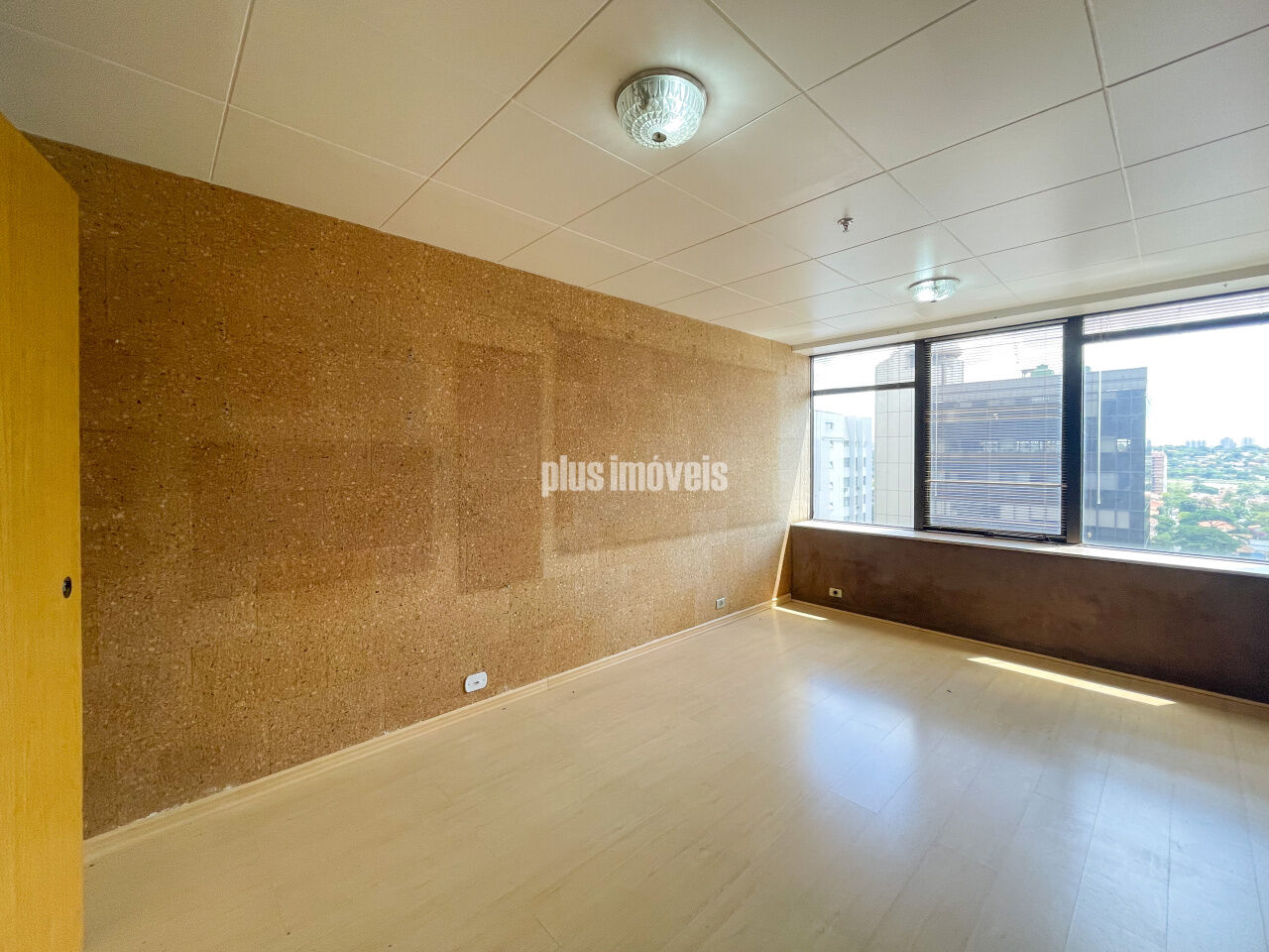 Conjunto Comercial-Sala à venda com 1 quarto, 27m² - Foto 3