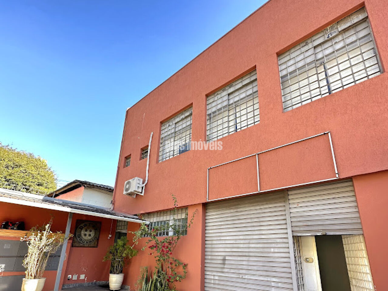 Depósito-Galpão-Armazém à venda, 400m² - Foto 1