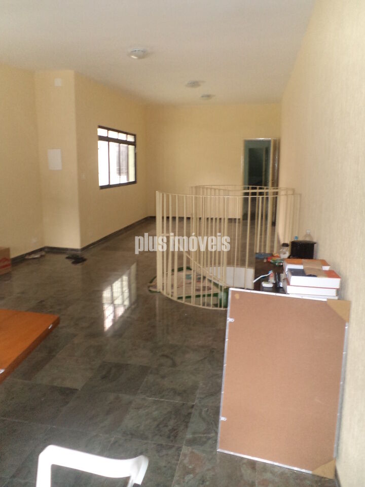 Casa Comercial à venda com 3 quartos, 263m² - Foto 24