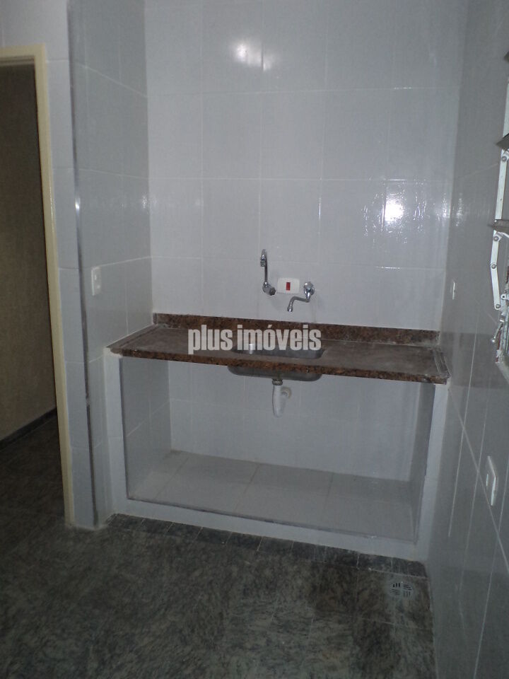 Casa Comercial à venda com 3 quartos, 263m² - Foto 17