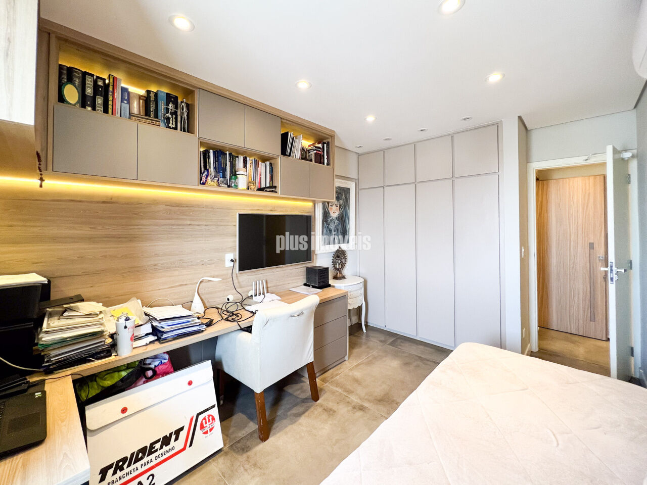 Apartamento à venda com 4 quartos, 257m² - Foto 22