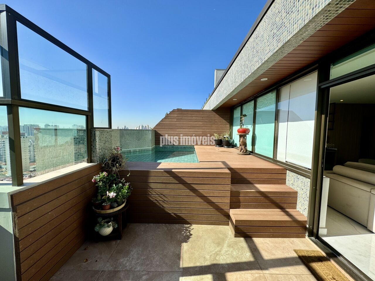 Apartamento à venda com 4 quartos, 257m² - Foto 2