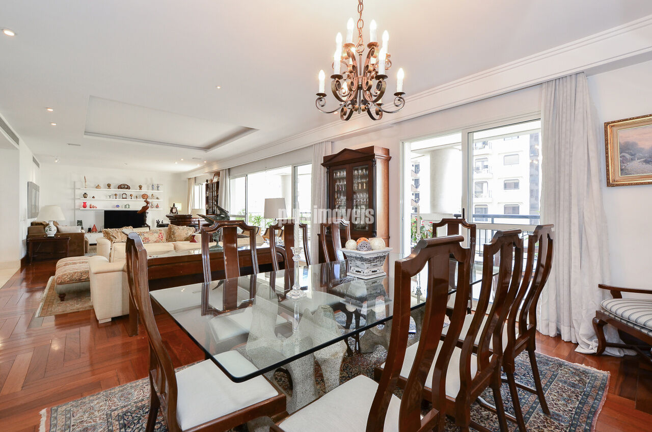 Apartamento, 3 quartos, 301 m² - Foto 1