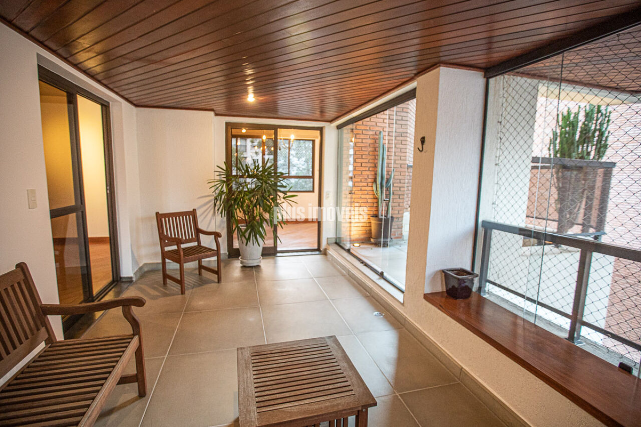 Apartamento, 3 quartos, 256 m² - Foto 2