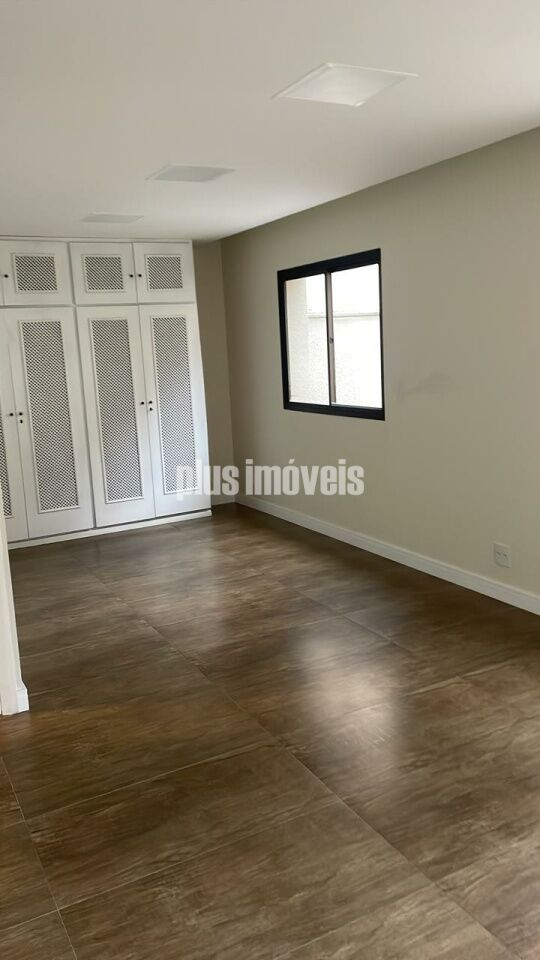 Casa Comercial à venda e aluguel com 1 quarto, 300m² - Foto 10