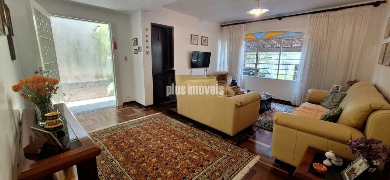 Casa, 3 quartos, 180 m² - Foto 1