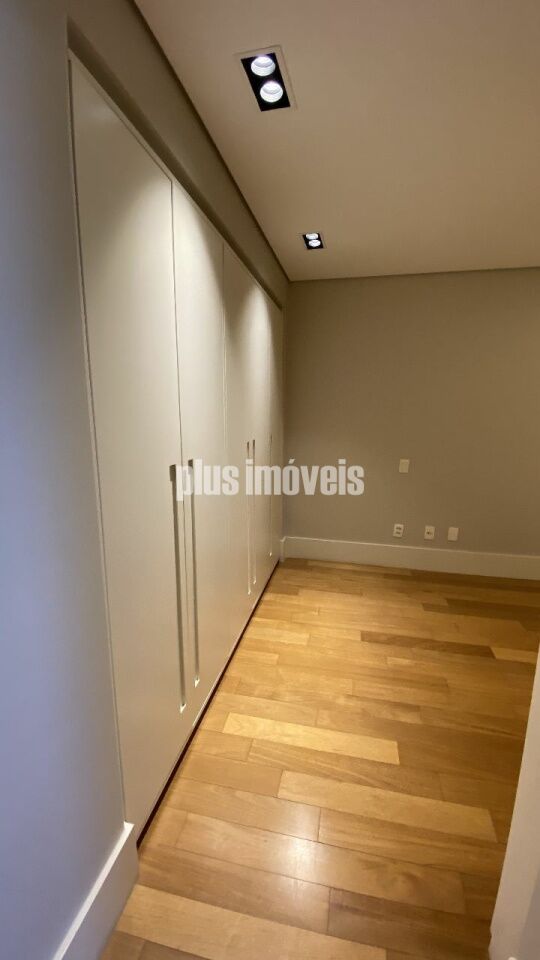 Apartamento à venda com 3 quartos, 258m² - Foto 20