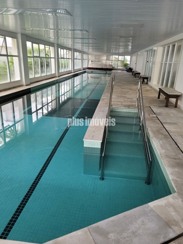 Apartamento à venda com 3 quartos, 258m² - Foto 11