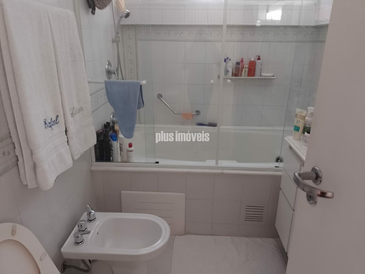 Apartamento à venda com 3 quartos, 170m² - Foto 11