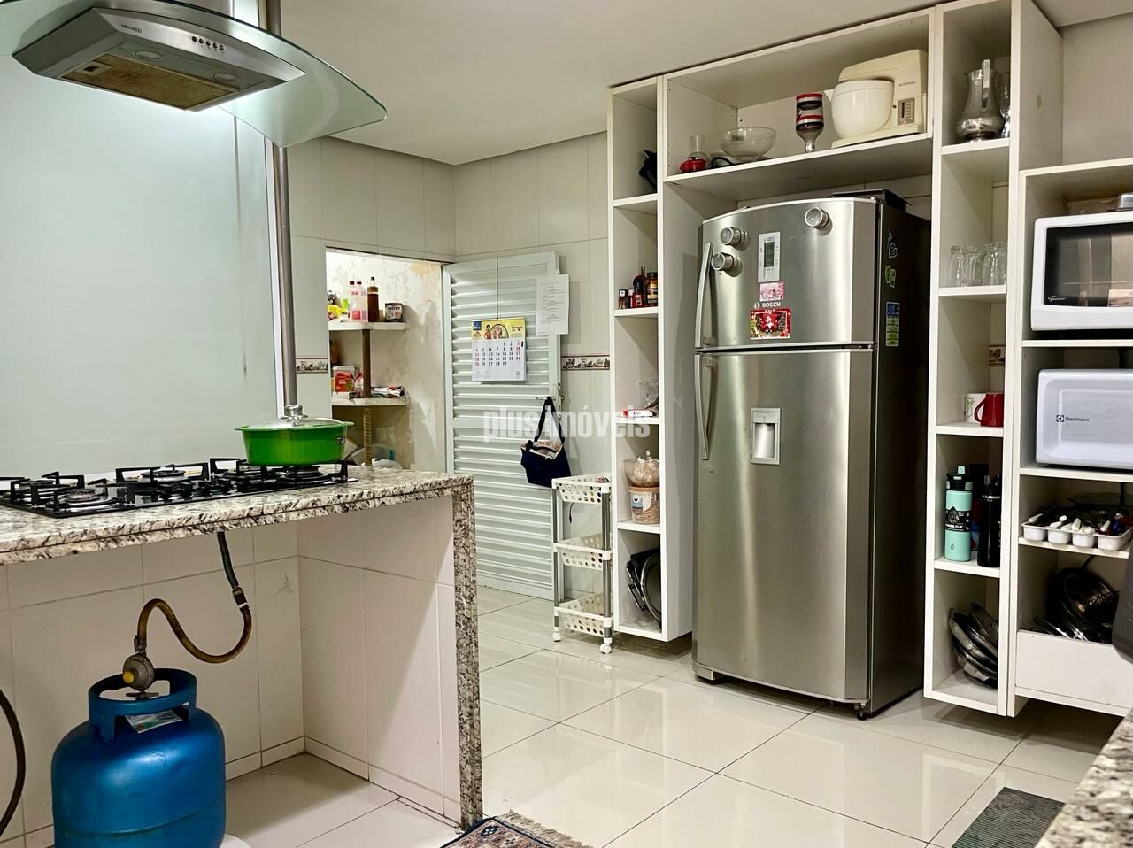 Casa, 3 quartos, 240 m² - Foto 9