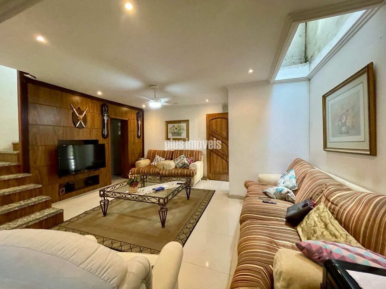 Casa, 3 quartos, 240 m² - Foto 3