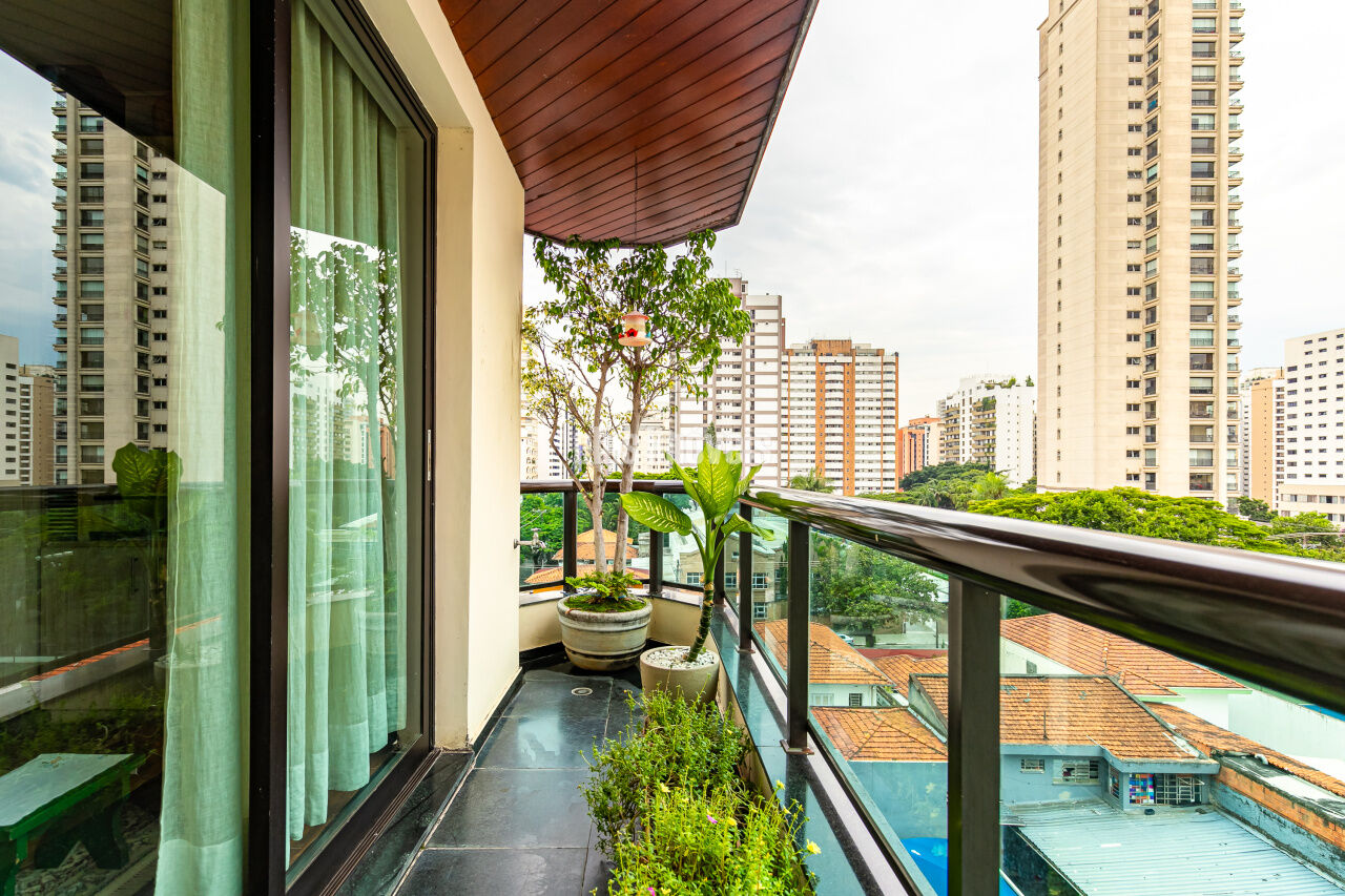 Apartamento, 4 quartos, 250 m² - Foto 1