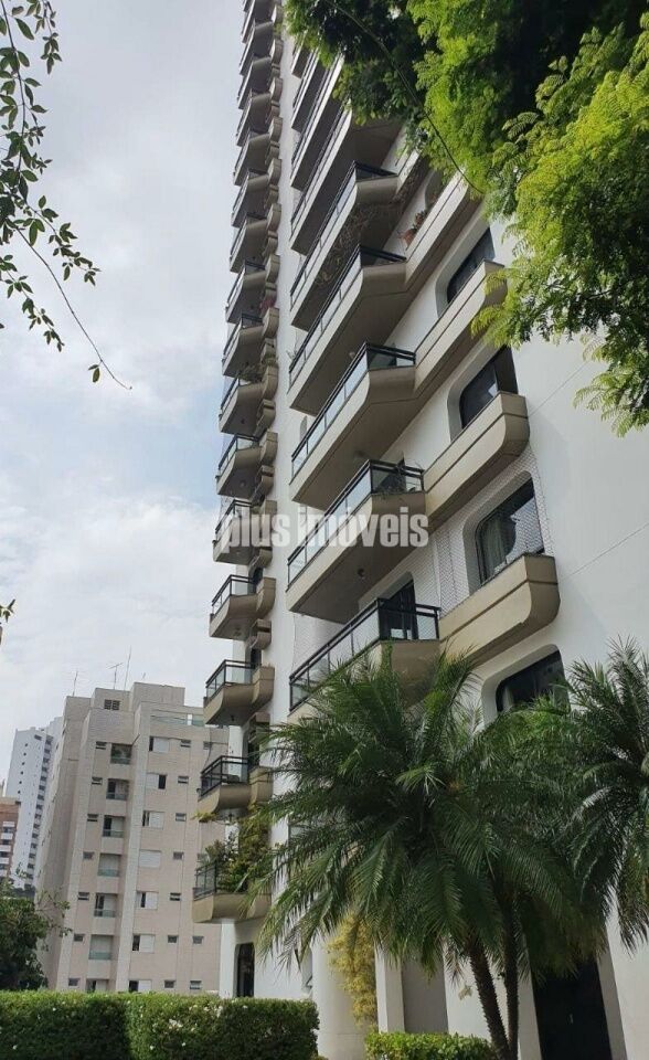 Apartamento à venda com 3 quartos, 243m² - Foto 29