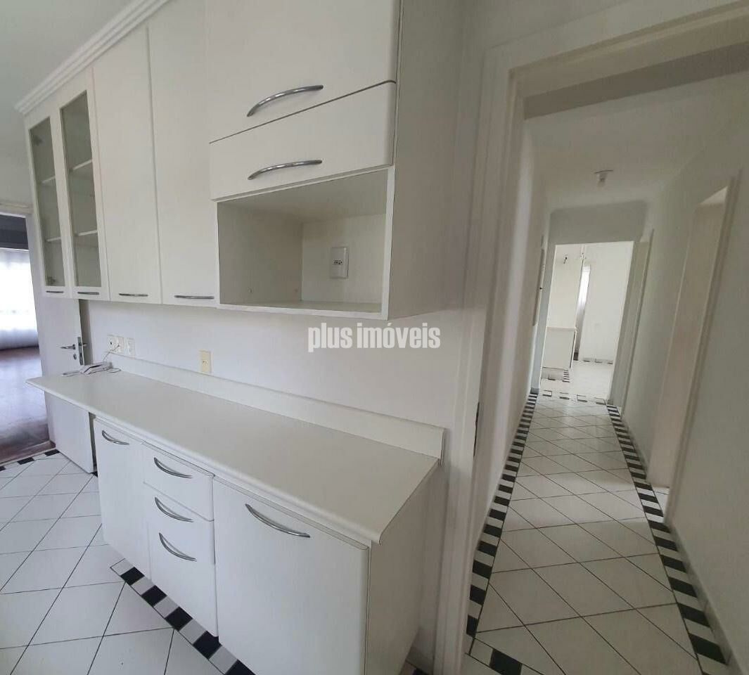 Apartamento à venda com 3 quartos, 243m² - Foto 8