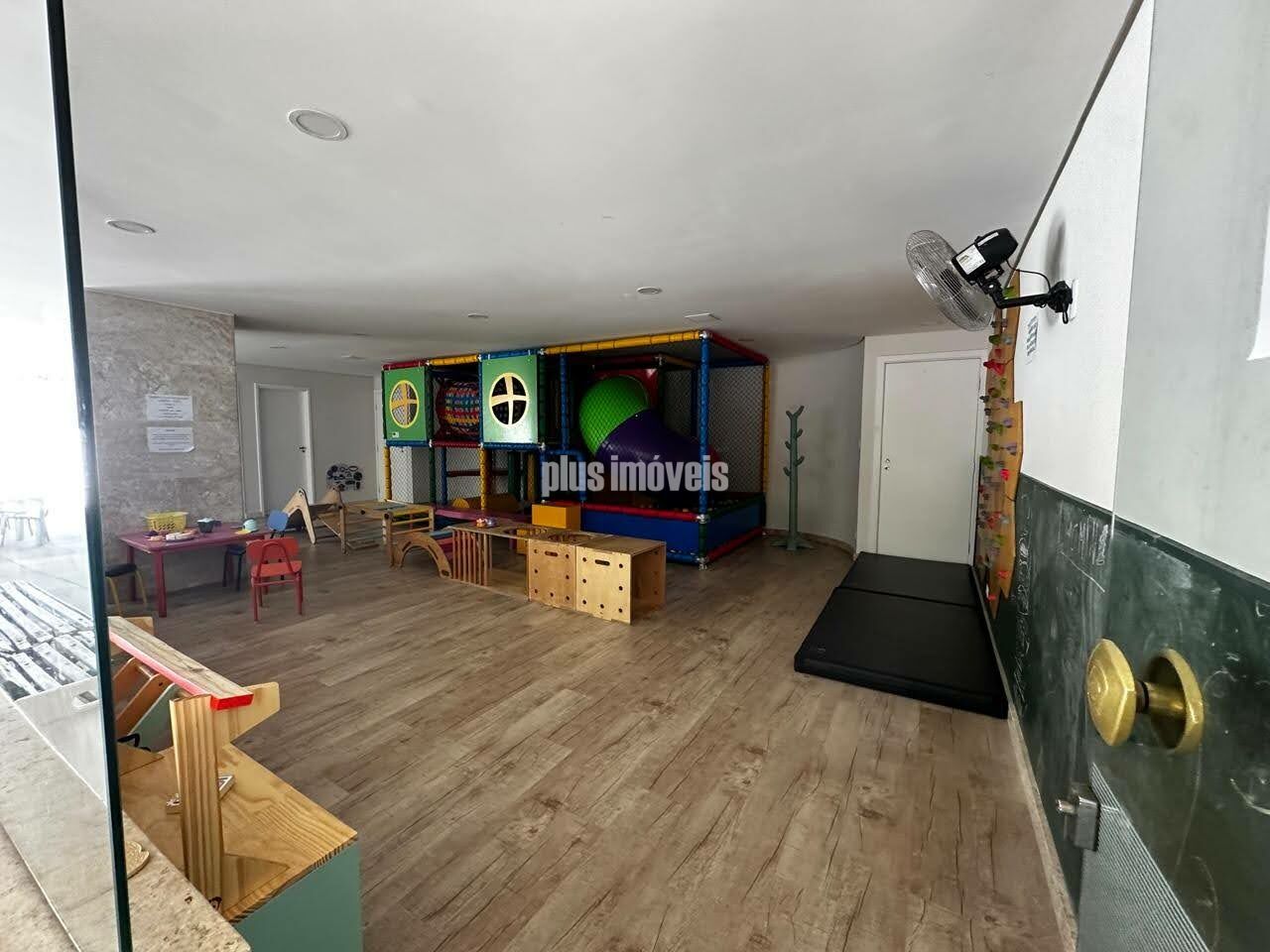 Apartamento, 3 quartos, 137 m² - Foto 35
