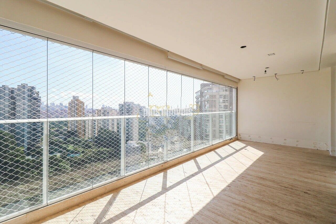 Apartamento, 3 quartos, 213 m² - Foto 2
