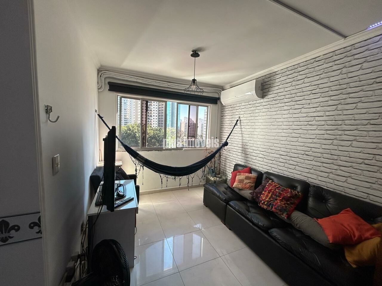 Apartamento à venda com 3 quartos, 78m² - Foto 1