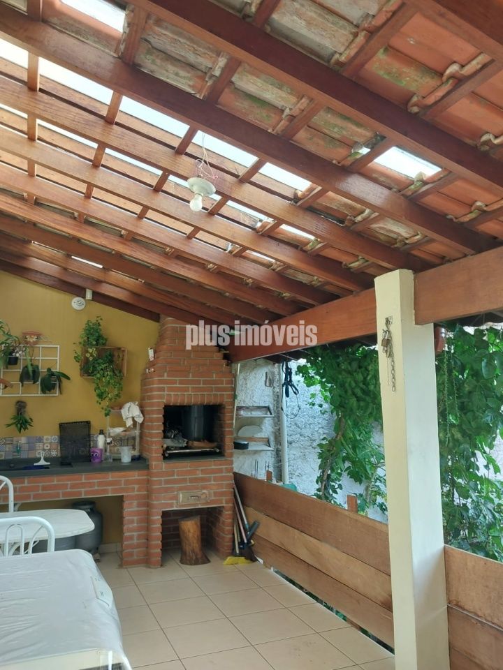 Casa, 3 quartos, 240 m² - Foto 12